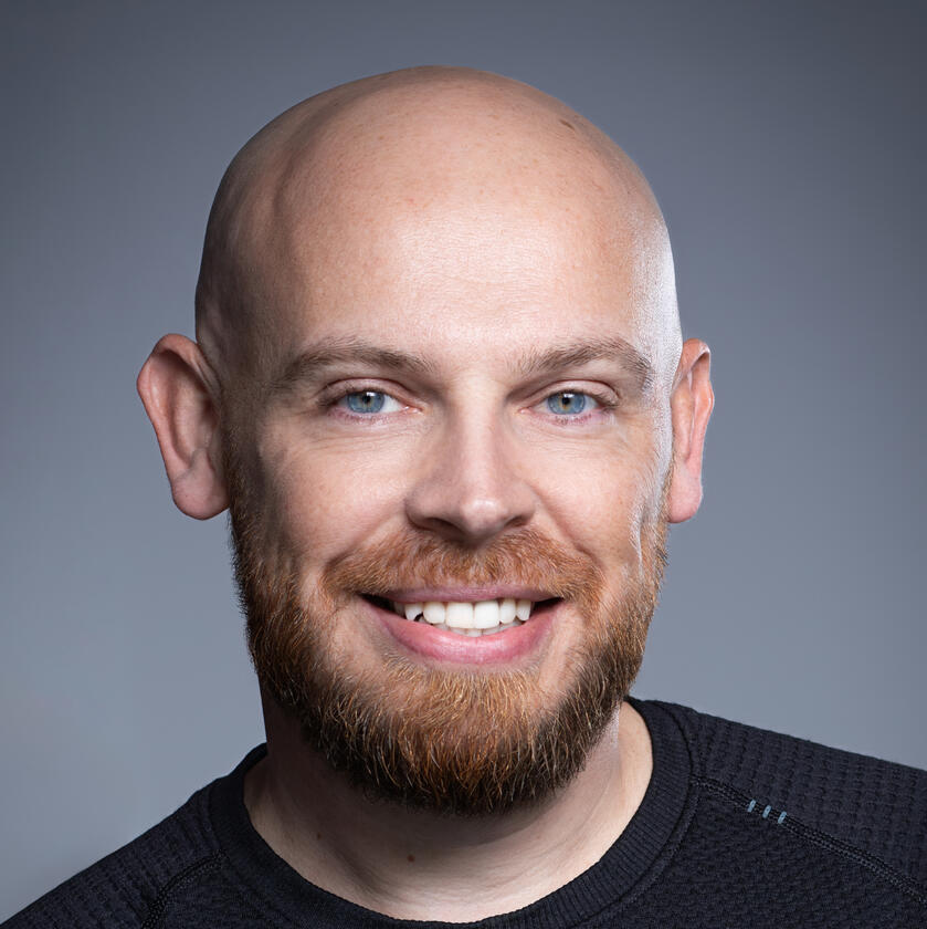 Shaun Laker headshot